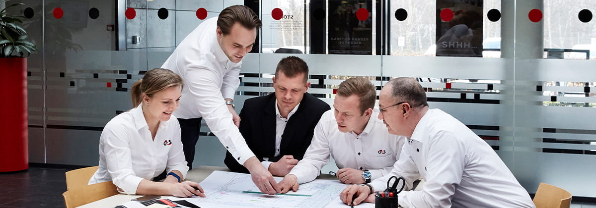 G4S Academy specialists in a meeting