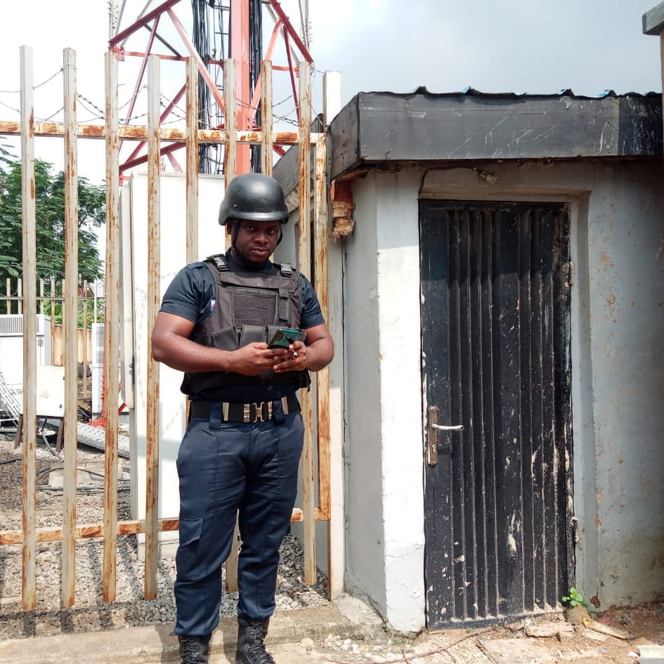 G4S Security Officer in Nigeria on patrol at customer's telecomms site