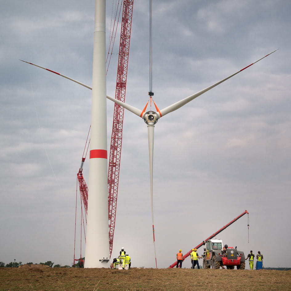 Wind turbine construction at a wind farm