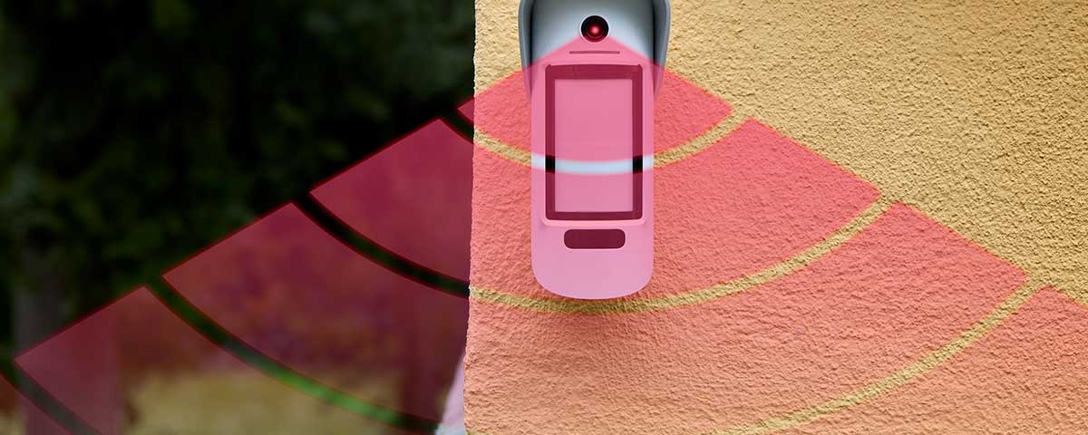 Sensorer på en udendørs kameradetektor