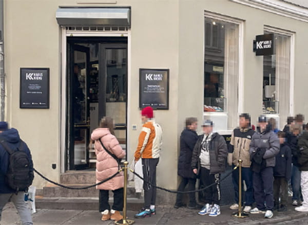 Event foran skobutikken Karlskicks