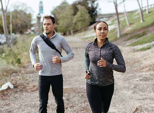 Livvagt løber med klient