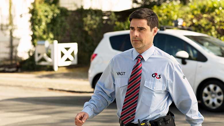 Vagt går over vejen 