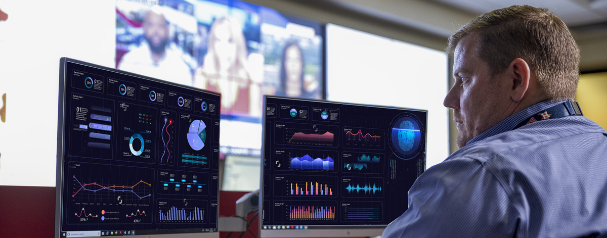 Employee working in a risk operating centre