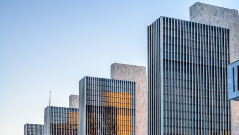 Services publics et institutionnels