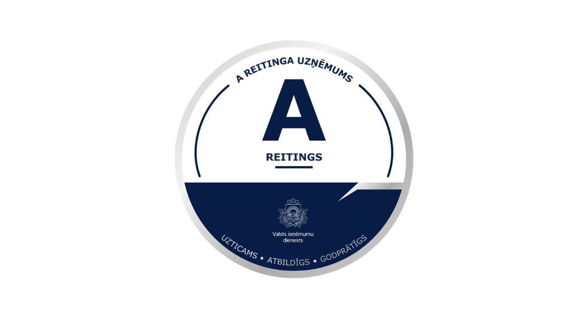 Valsts ieņēmumu dienesta piešķirtais 'A' klases uzņēmuma statusa logotips, kas apliecina godprātīgu nodokļu disciplīnu.